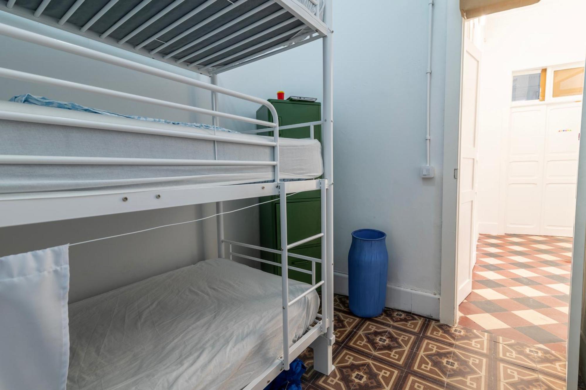 Hostal Youroom Las Palmas Экстерьер фото